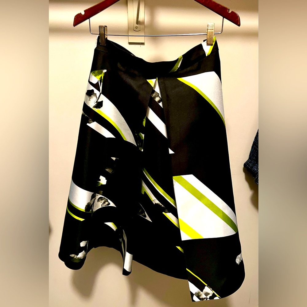 Lane Bryant Women’s Black and Green Full-flare Skirt